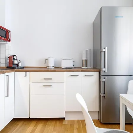 Stylish Apartment - 3 Min Walk To Wuppertal Main Train Station - Close To The University - Kitchen - Netflix Esterno foto