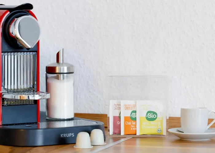 Stylish Apartment - 3 Min Walk To Wuppertal Main Train Station - Close To The University - Kitchen - Netflix